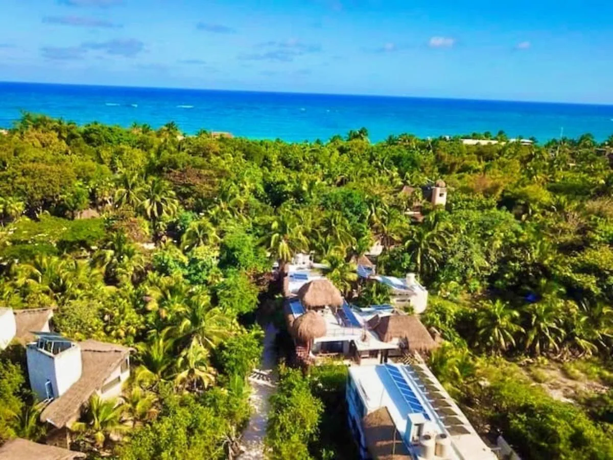 **  La Casa De Mia Tulum Hotel Mexico